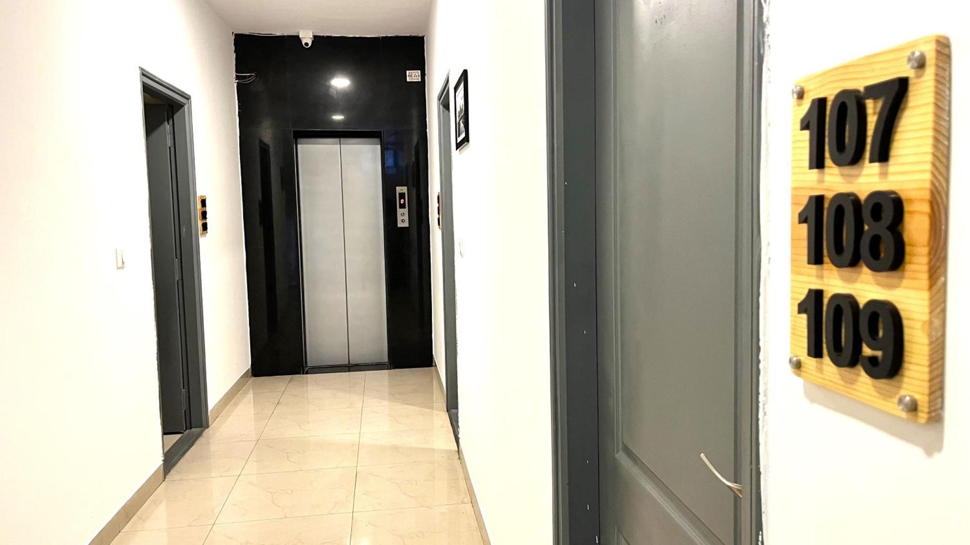 Athasri Hotel Hsr Layout Bangalore Eksteriør billede