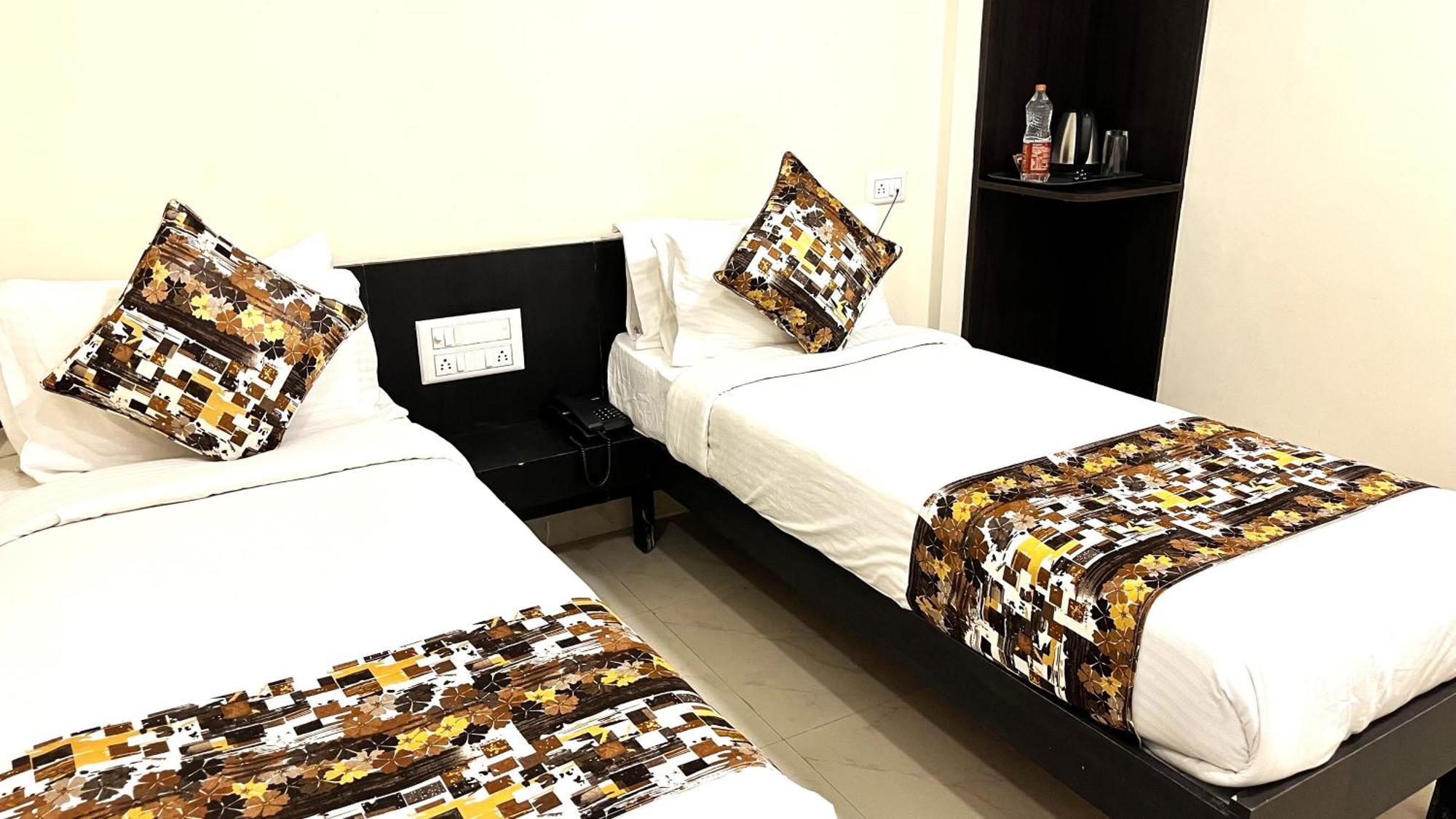 Athasri Hotel Hsr Layout Bangalore Eksteriør billede