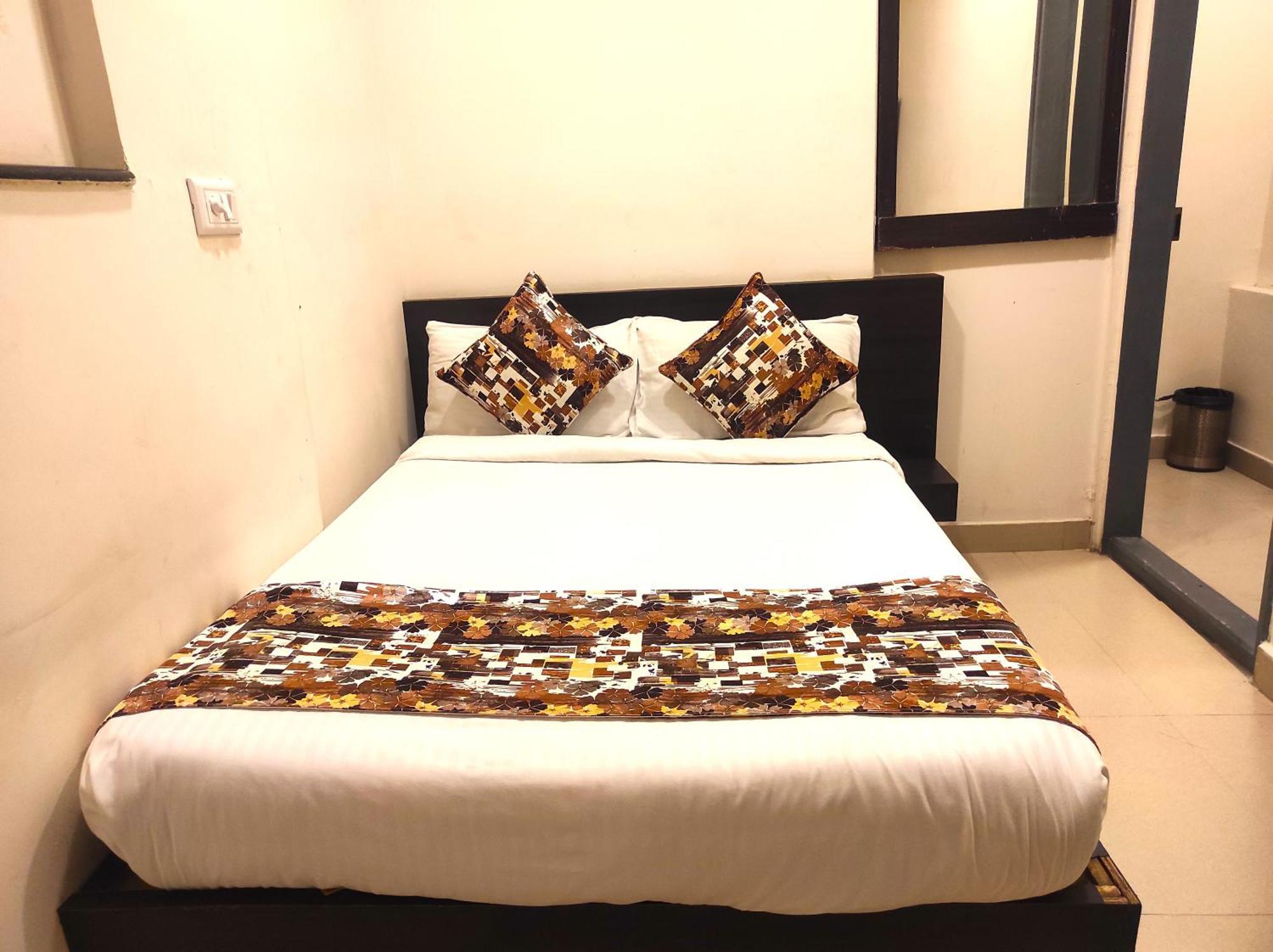 Athasri Hotel Hsr Layout Bangalore Eksteriør billede