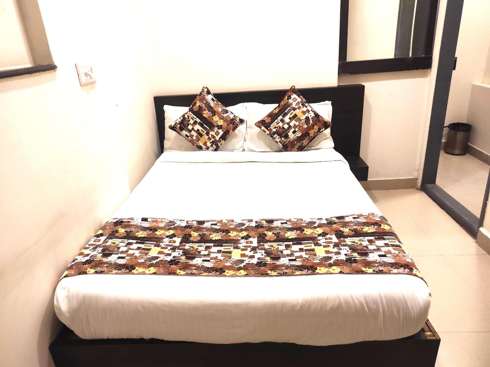 Athasri Hotel Hsr Layout Bangalore Eksteriør billede