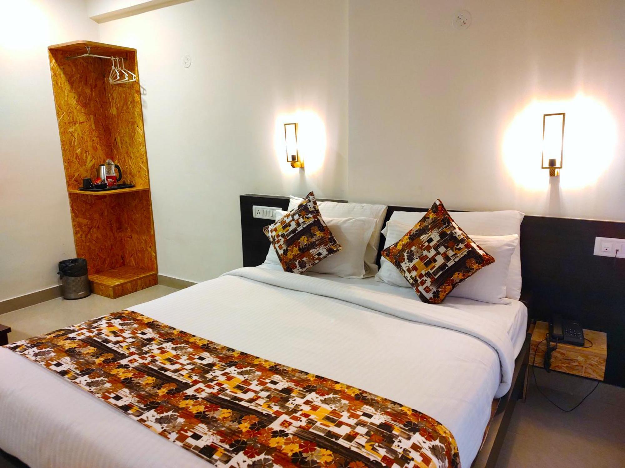 Athasri Hotel Hsr Layout Bangalore Eksteriør billede