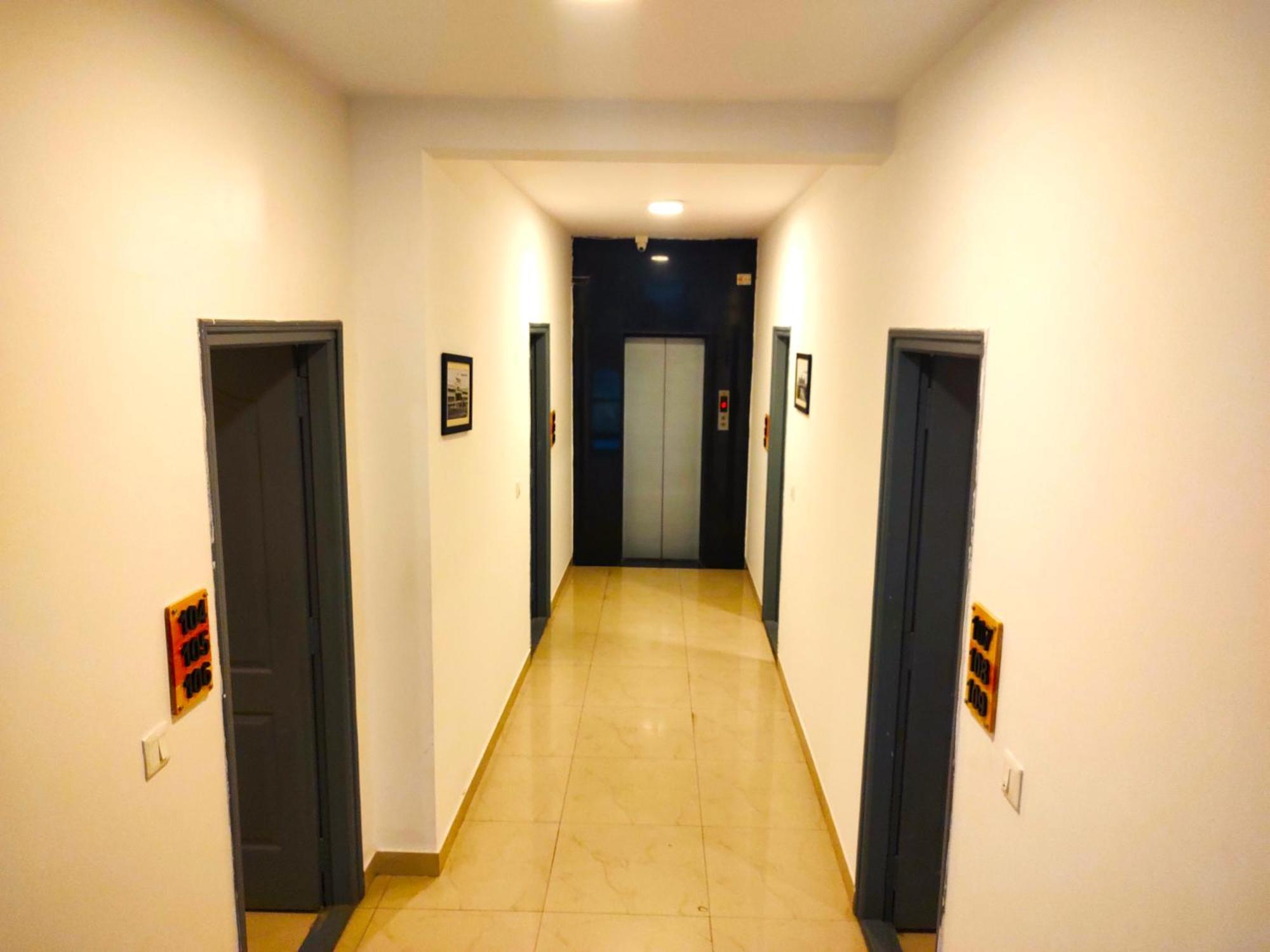 Athasri Hotel Hsr Layout Bangalore Eksteriør billede