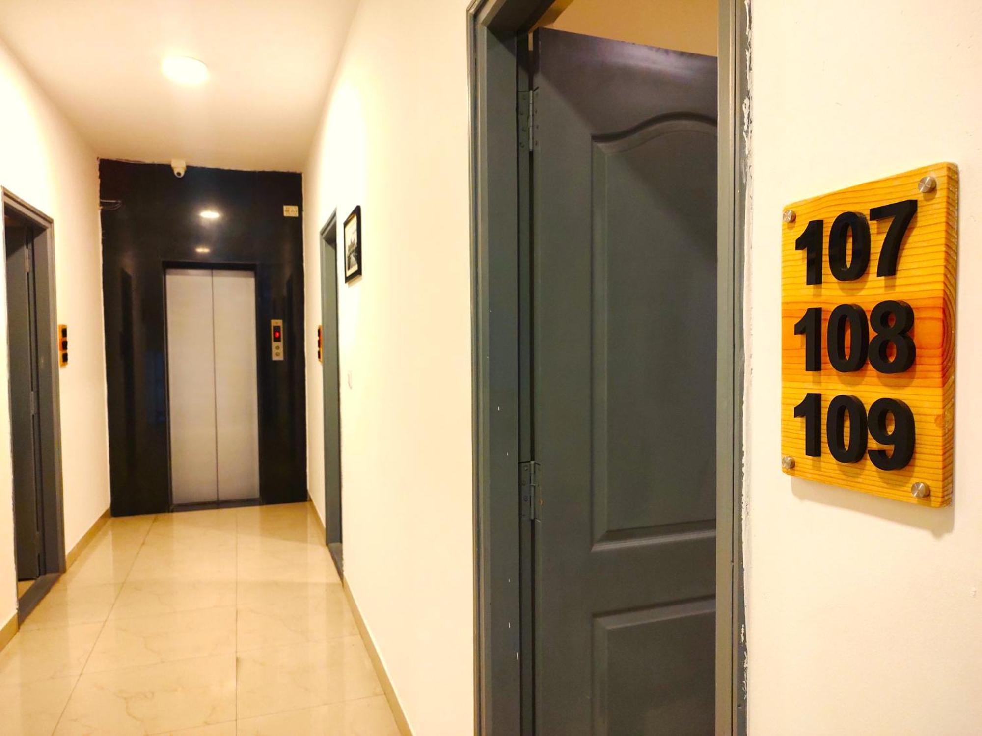 Athasri Hotel Hsr Layout Bangalore Eksteriør billede